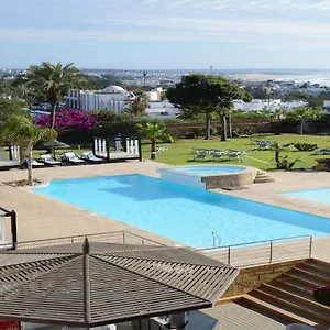 Anezi Aparthotel